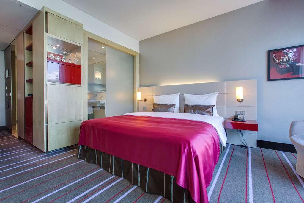 Radisson Blu Media Harbour Hotel, Hotel Düsseldorf