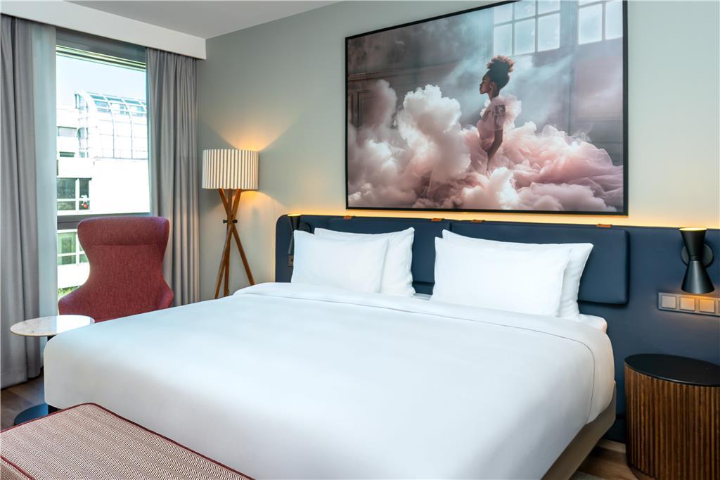 Radisson Blu Media Harbour Hotel, Hotel