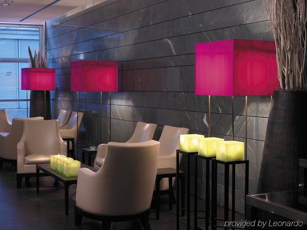 Radisson Blu Media Harbour Hotel, Düsseldorf
