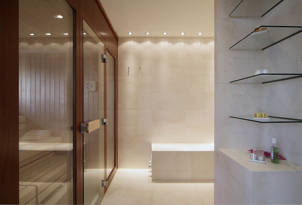 Hotel Radisson Blu Media Harbour Hotel, 4*