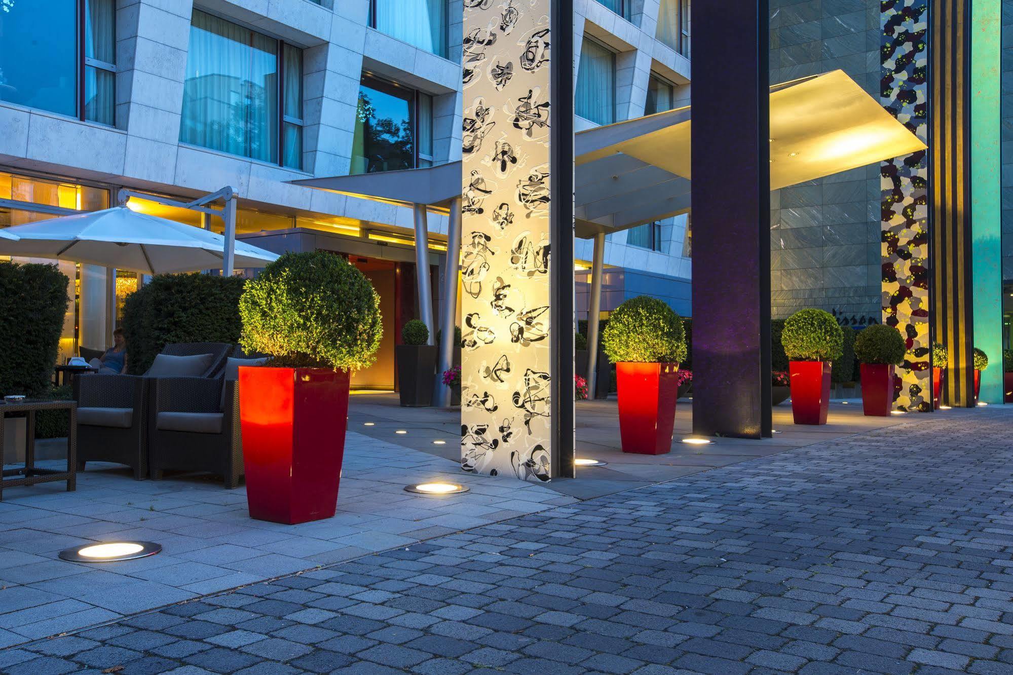Hotel Radisson Blu Media Harbour Hotel, Düsseldorf