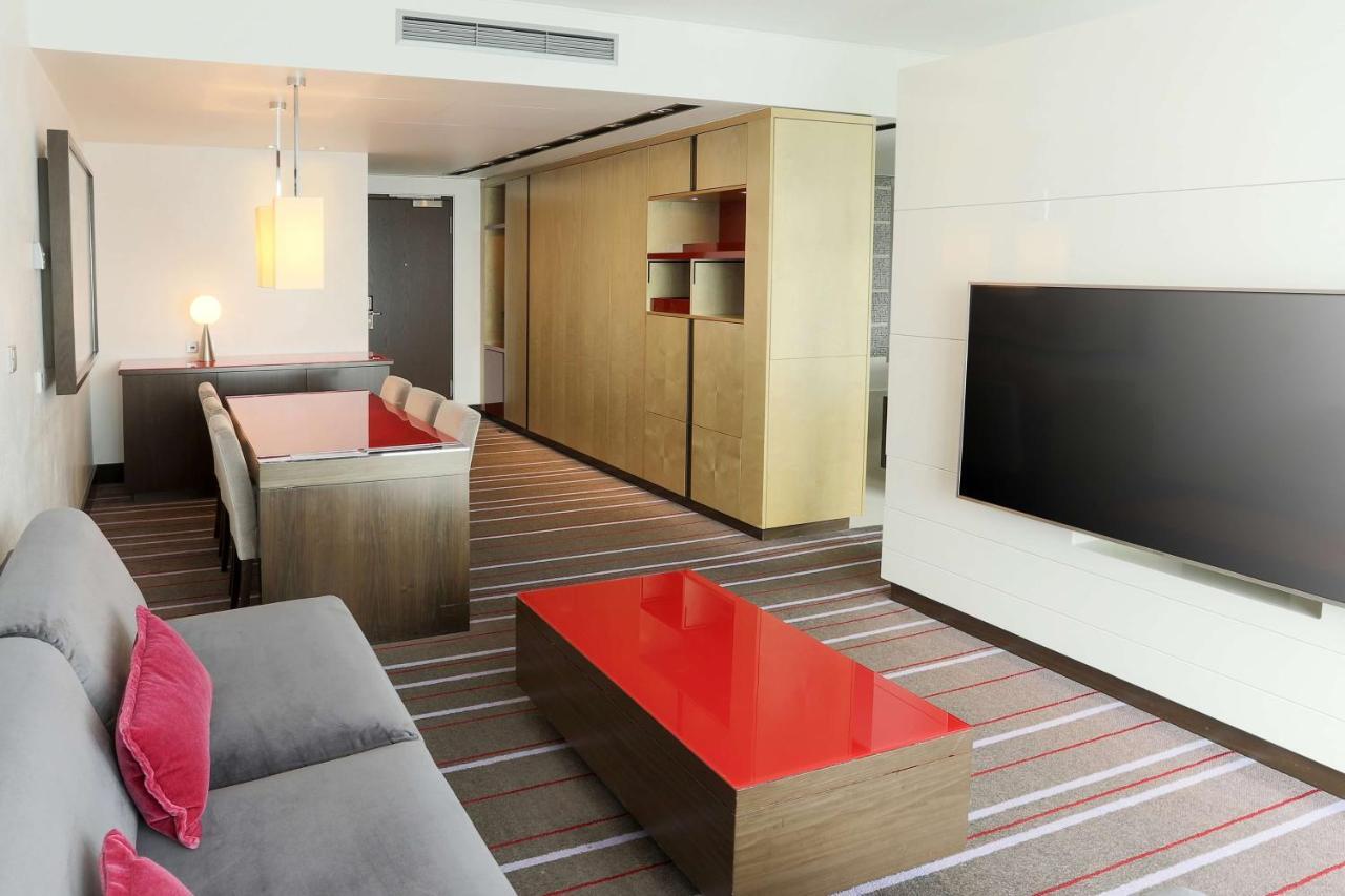 Hotel Radisson Blu Media Harbour Hotel, Düsseldorf