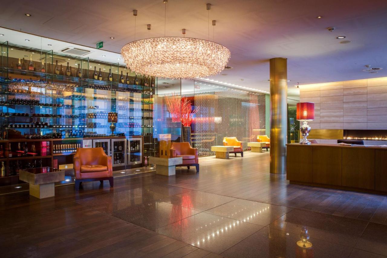 Radisson Blu Media Harbour Hotel, Hotel