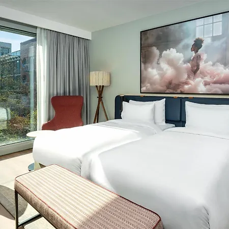 Radisson Blu Media Harbour Hotel, Dusseldorf
