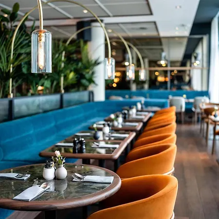 Radisson Blu Media Harbour Hotel, Hotel 4*