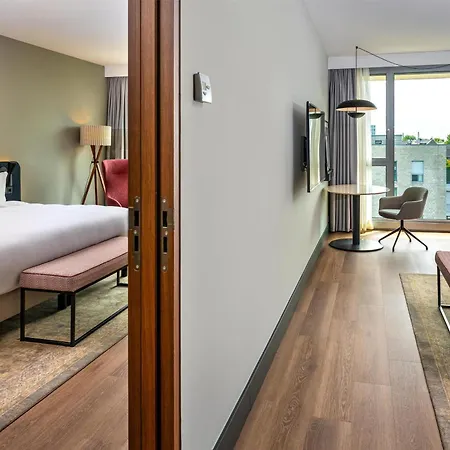 Radisson Blu Media Harbour Hotel, 4* Düsseldorf