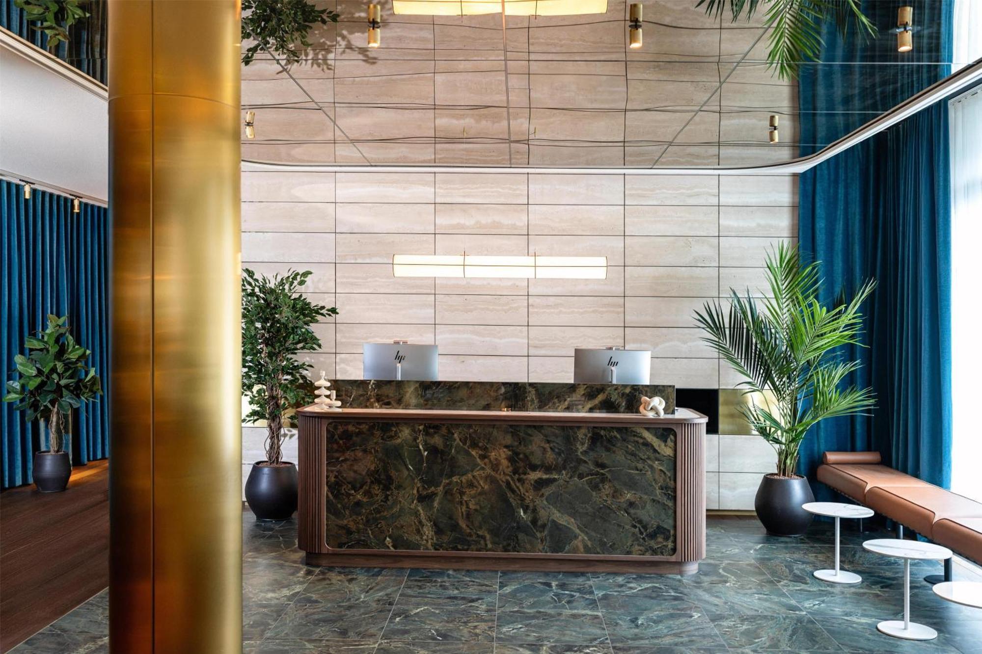 Radisson Blu Media Harbour Hotel,