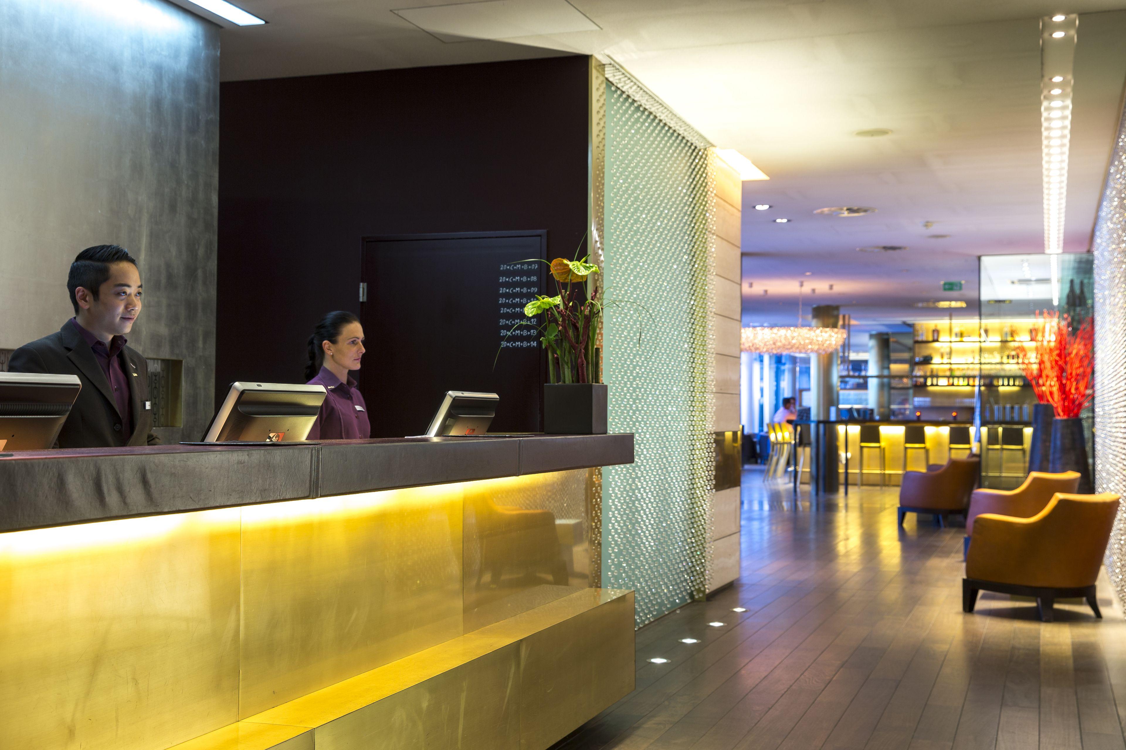 Radisson Blu Media Harbour Hotel, 4* Dusseldorf
