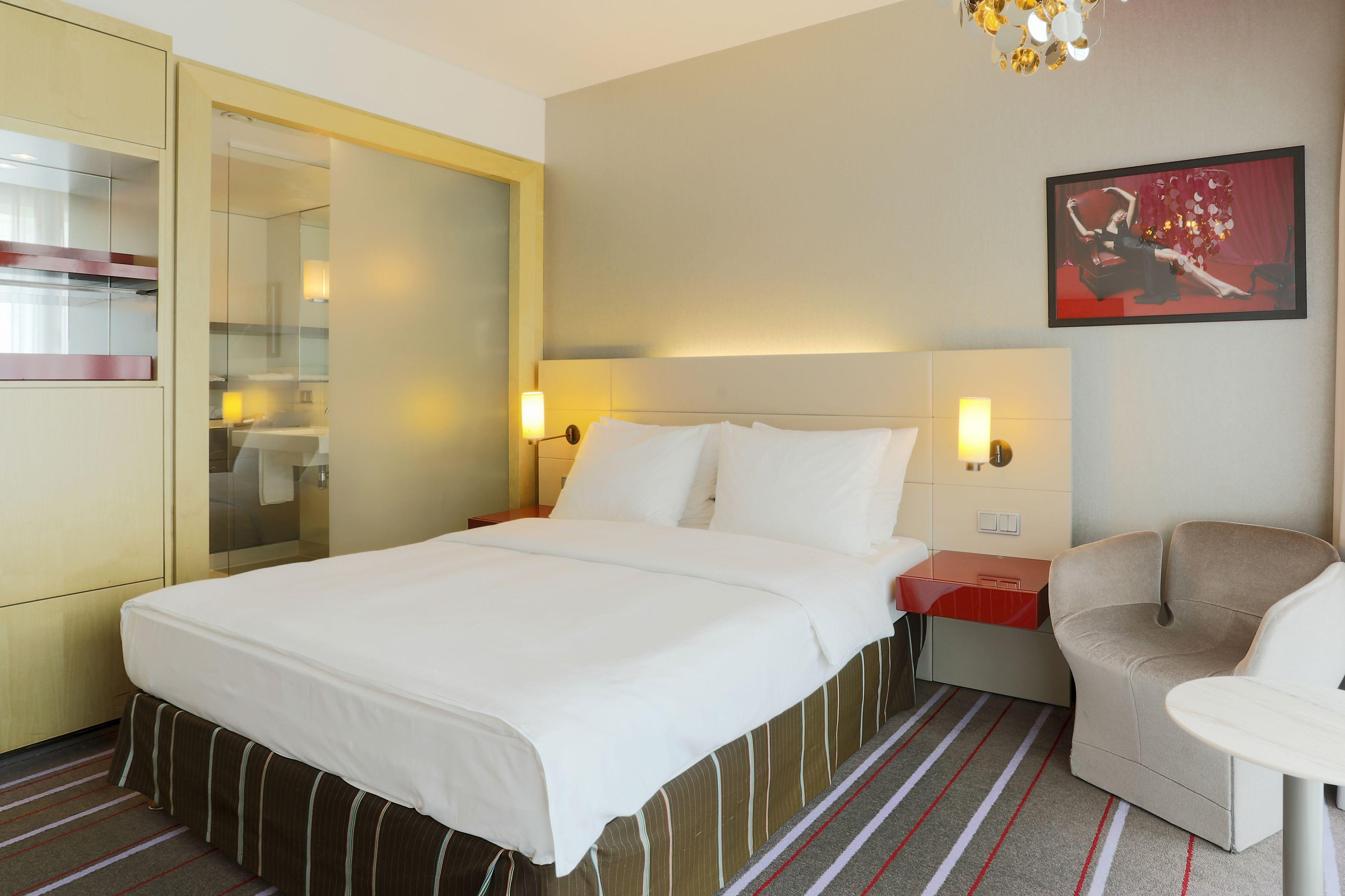 Radisson Blu Media Harbour Hotel,