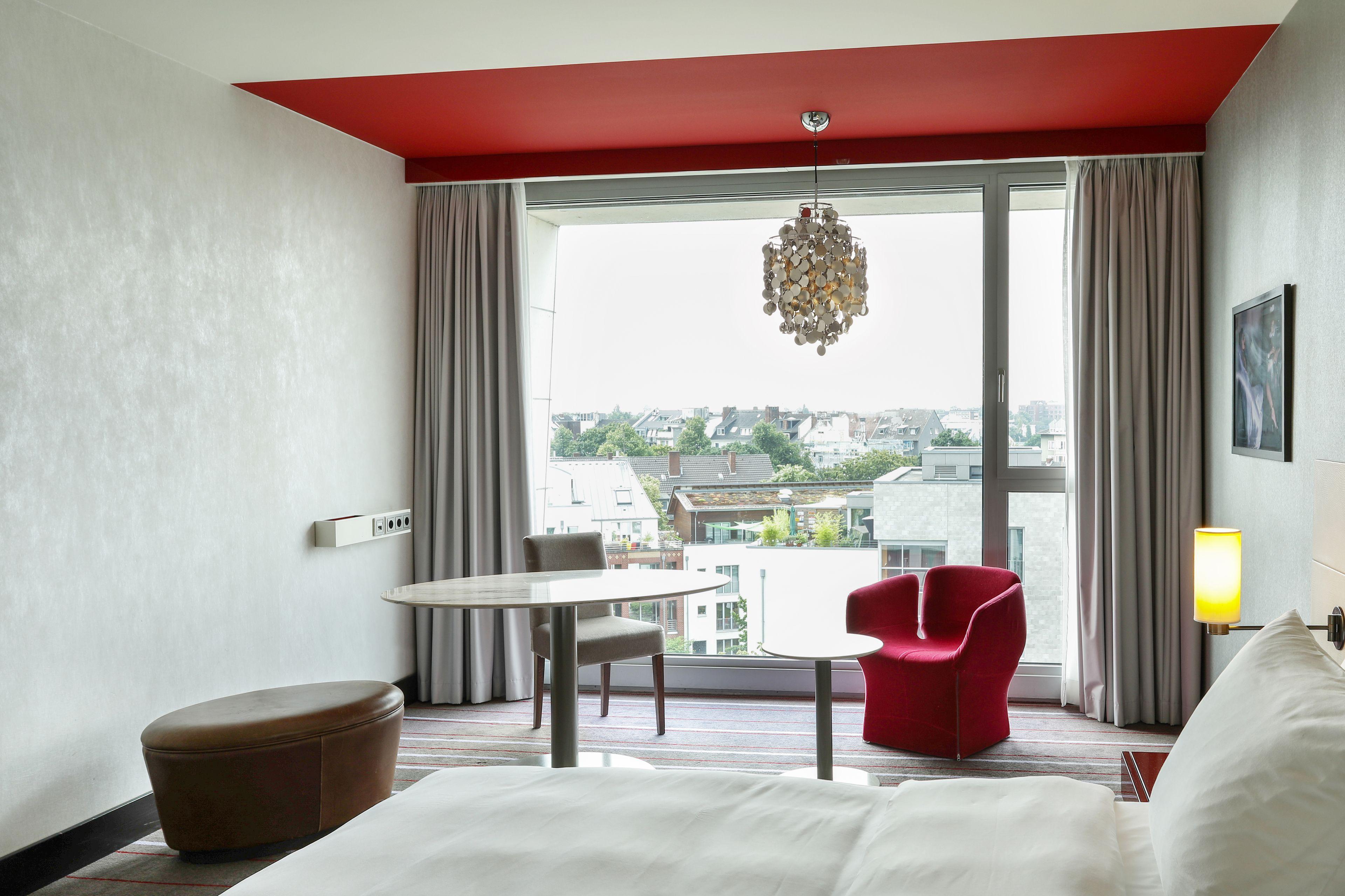 Radisson Blu Media Harbour Hotel, Hotel 4*