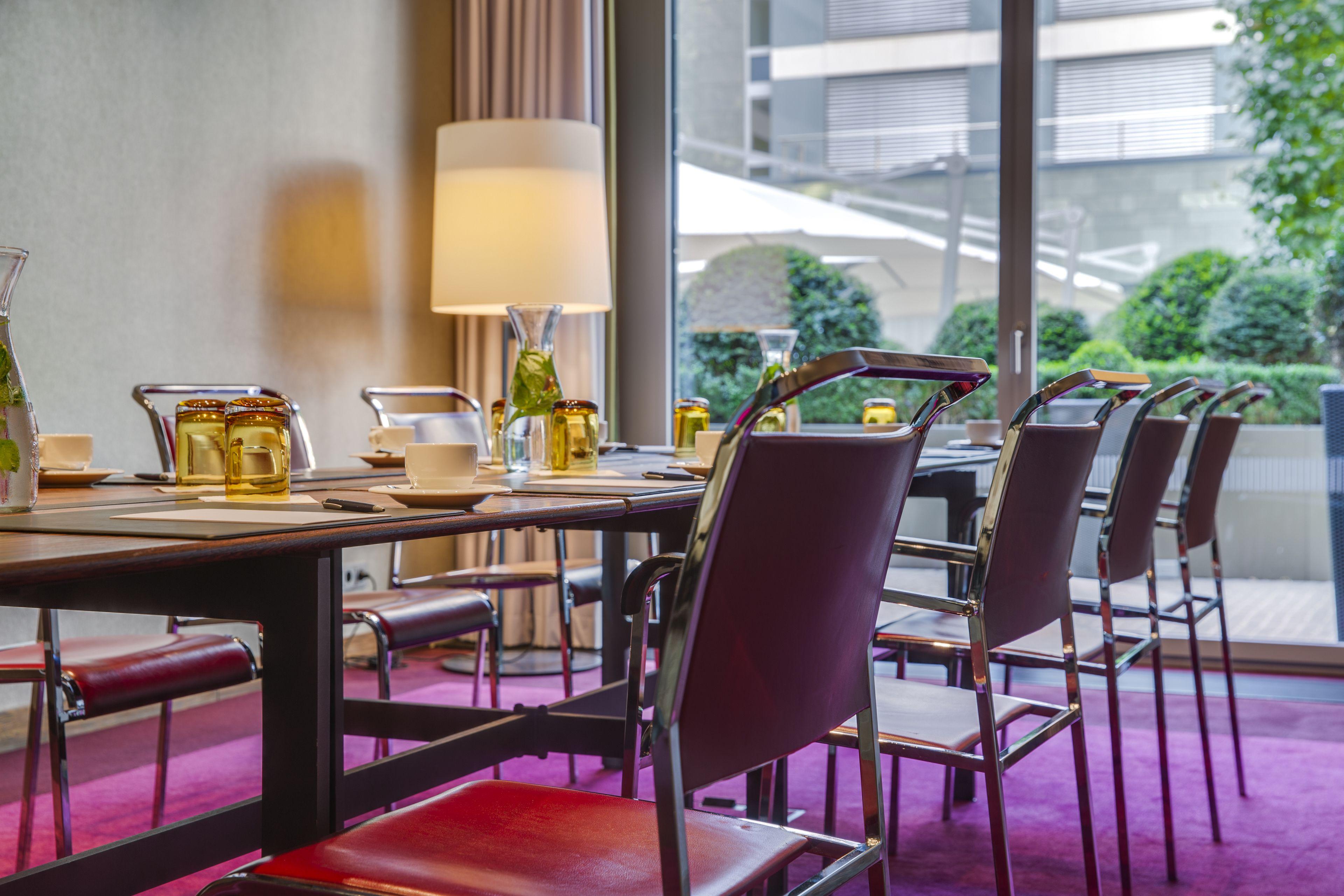 Radisson Blu Media Harbour Hotel, Hotel 4*